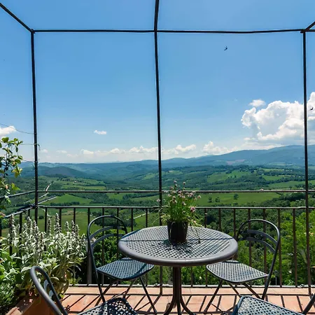 Tuscan Hilltop Getaway Montecastelli Pisano